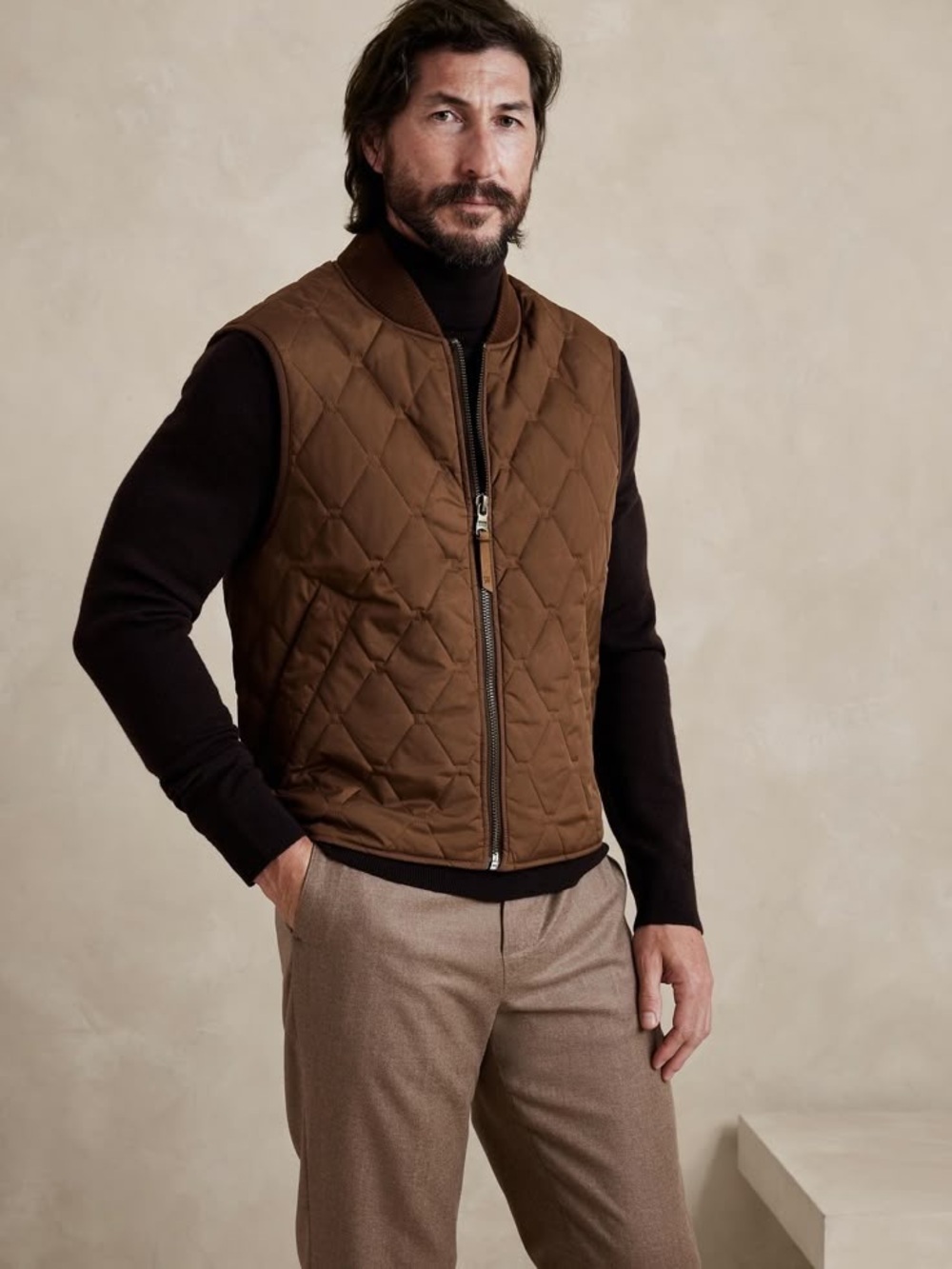 Quilted Brown/Olive Men’s Zip-Front Vest with Flannel Lining.
